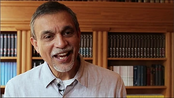Professor Aneez Esmail från Storbritannien, allmänläkare och expert inom patientsäkerhet i primärvården